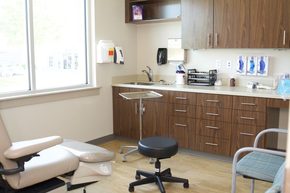 Clinic office (6)