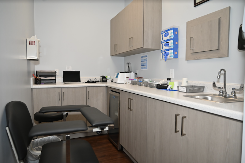 Clinic office (6)