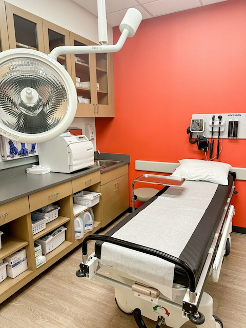 Clinic office (7)