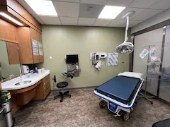 Clinic office (1)