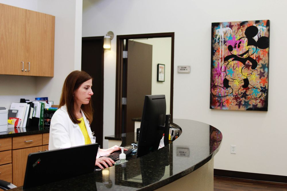 Clinic office (17)