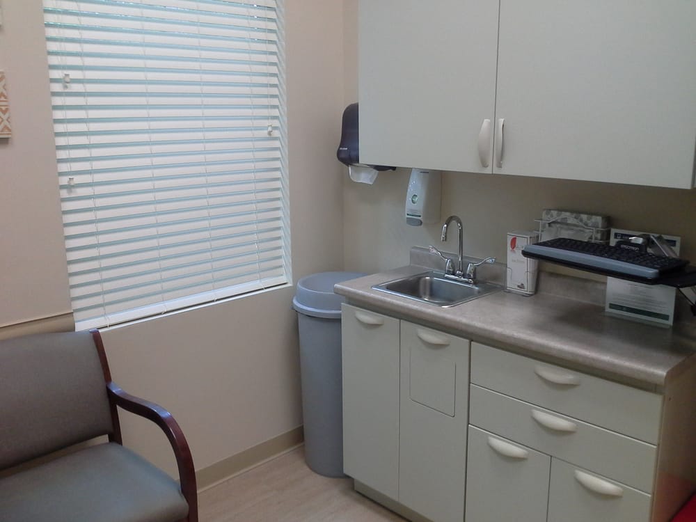 Clinic office (25)