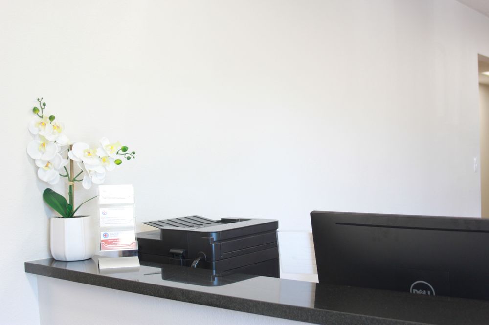 Clinic office (3)