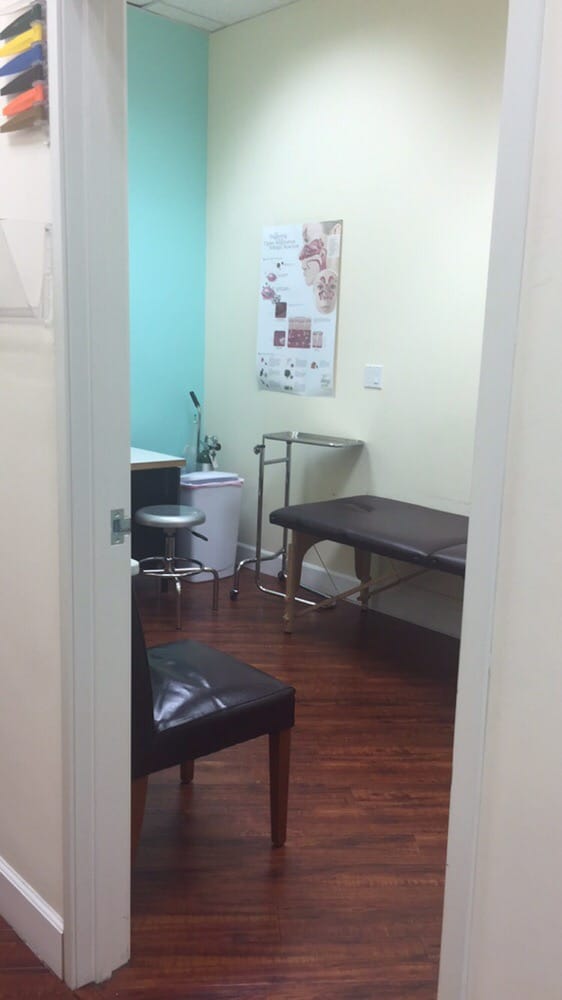 Clinic office (8)