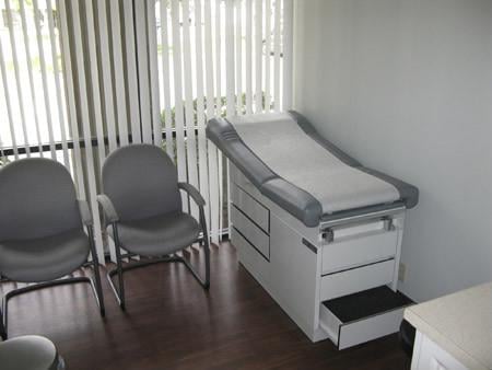 Clinic office (12)