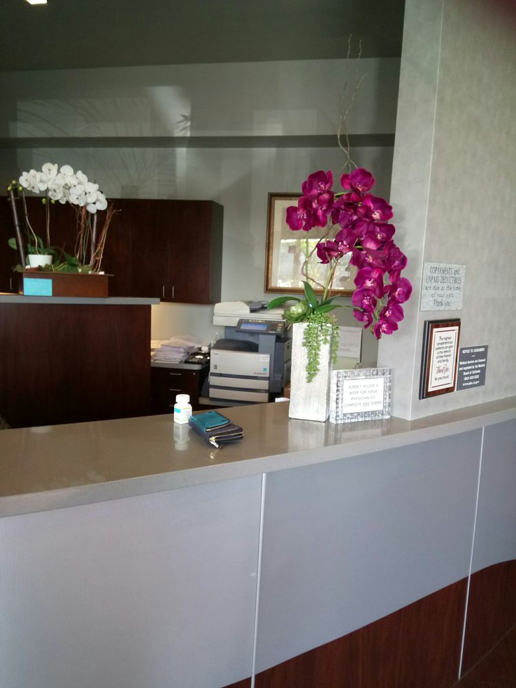 Clinic office (17)