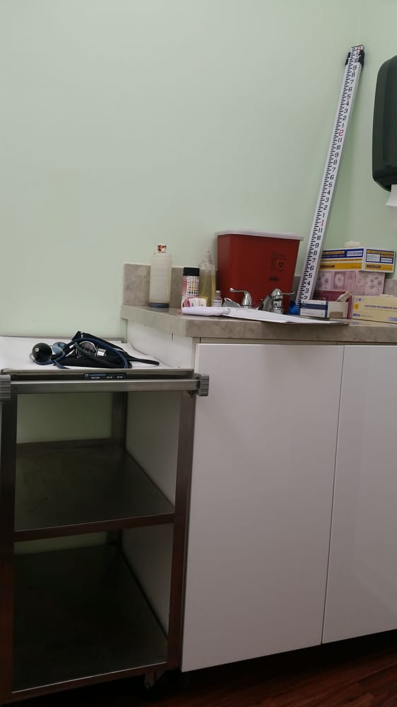 Clinic office (17)