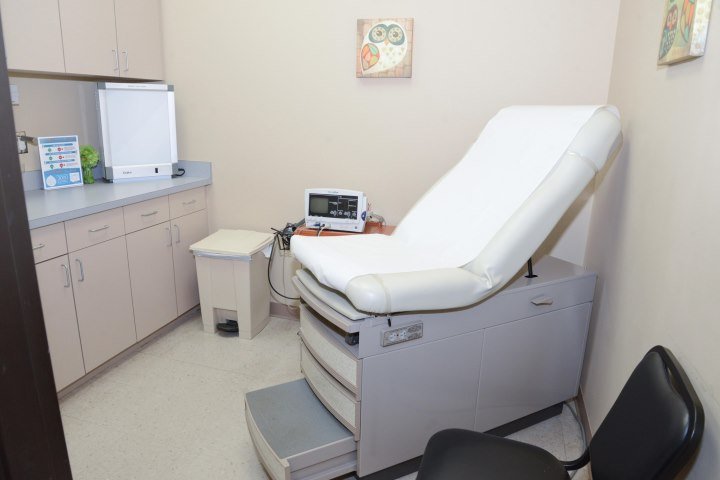 Clinic office (2)