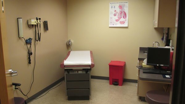 Clinic office (12)